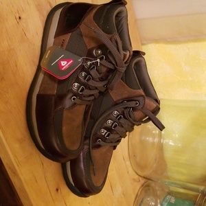 L.L. Bean Riverton Boot / Chukka WP Insulated